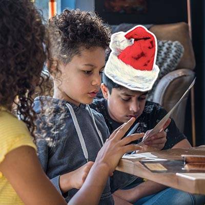lost-mummy-children-group-work-400x400-20-christmas lost-mummy-children-group-work-400x400-20-christmas