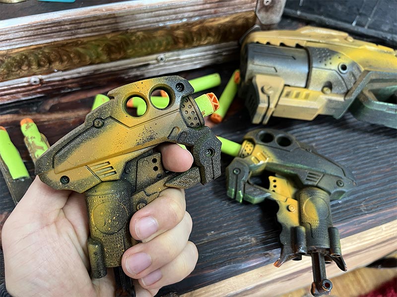 Mini rusty Nerf gun